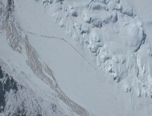 Everest 2012 ClimbingCom