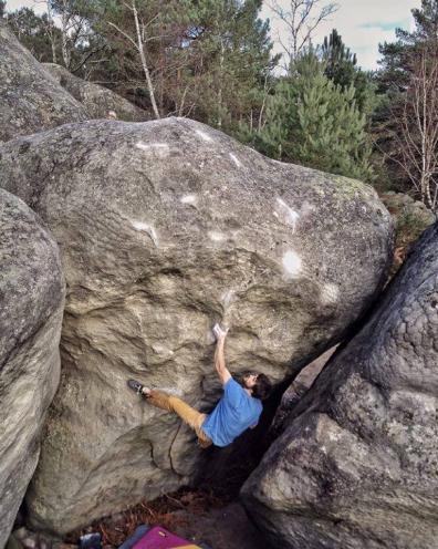 Jimmy Webb on lAlchimiste 8B C Fontainebleau UKC